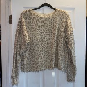Preloved cheetah sweater